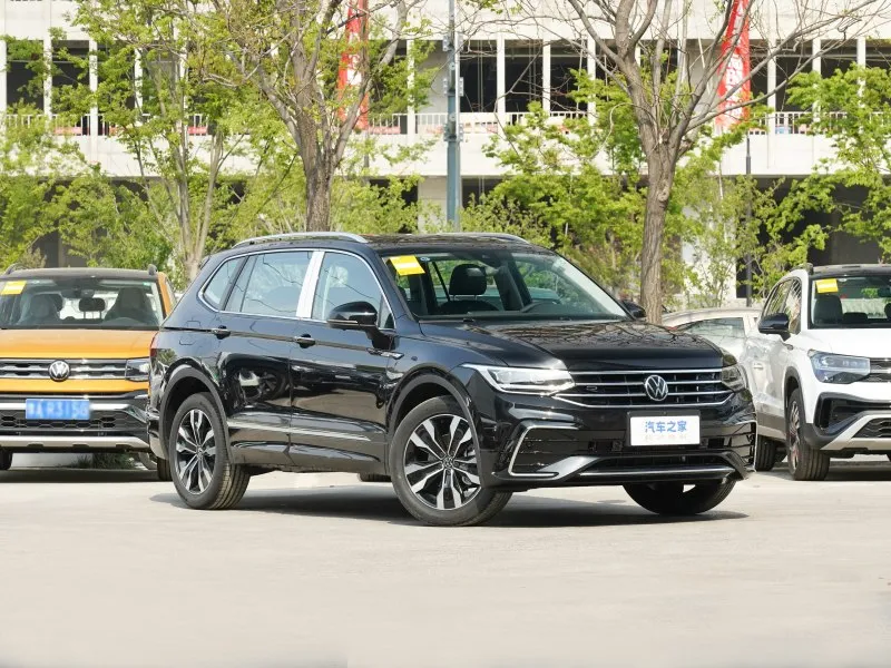 imgi_55_2023-Volkswagen-Tiguan-L-380tsi-4WD-Automatic-SUV-R-Line-Enjoyment-Edition-7seats 2026 Volkswagen Tiguan L 380tsi 4WD Automatic SUV R-Line Edition 7seats– Ships Worldwide From China | CAR IN CHINA - Image 1