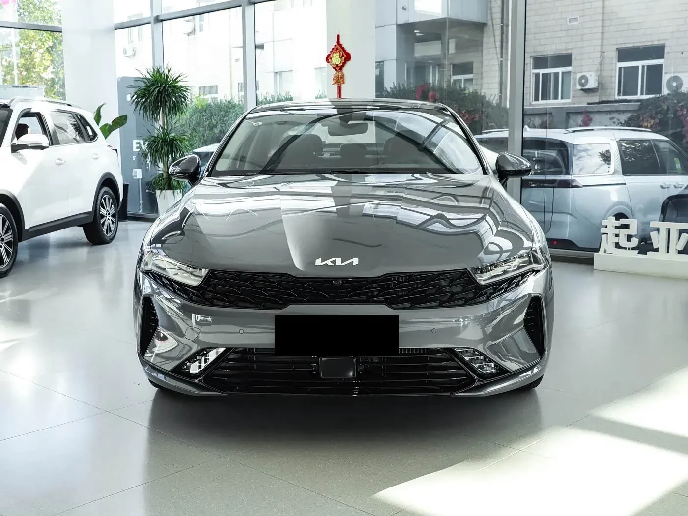 imgi_87_KIA-K5-Car-Stylish-Youthful-Sedan-for-Trendy-Urban-Drivers KIA K5 Stylish Youthful Sedan– Wholesale Price From China | CAR IN CHINA - Image 1